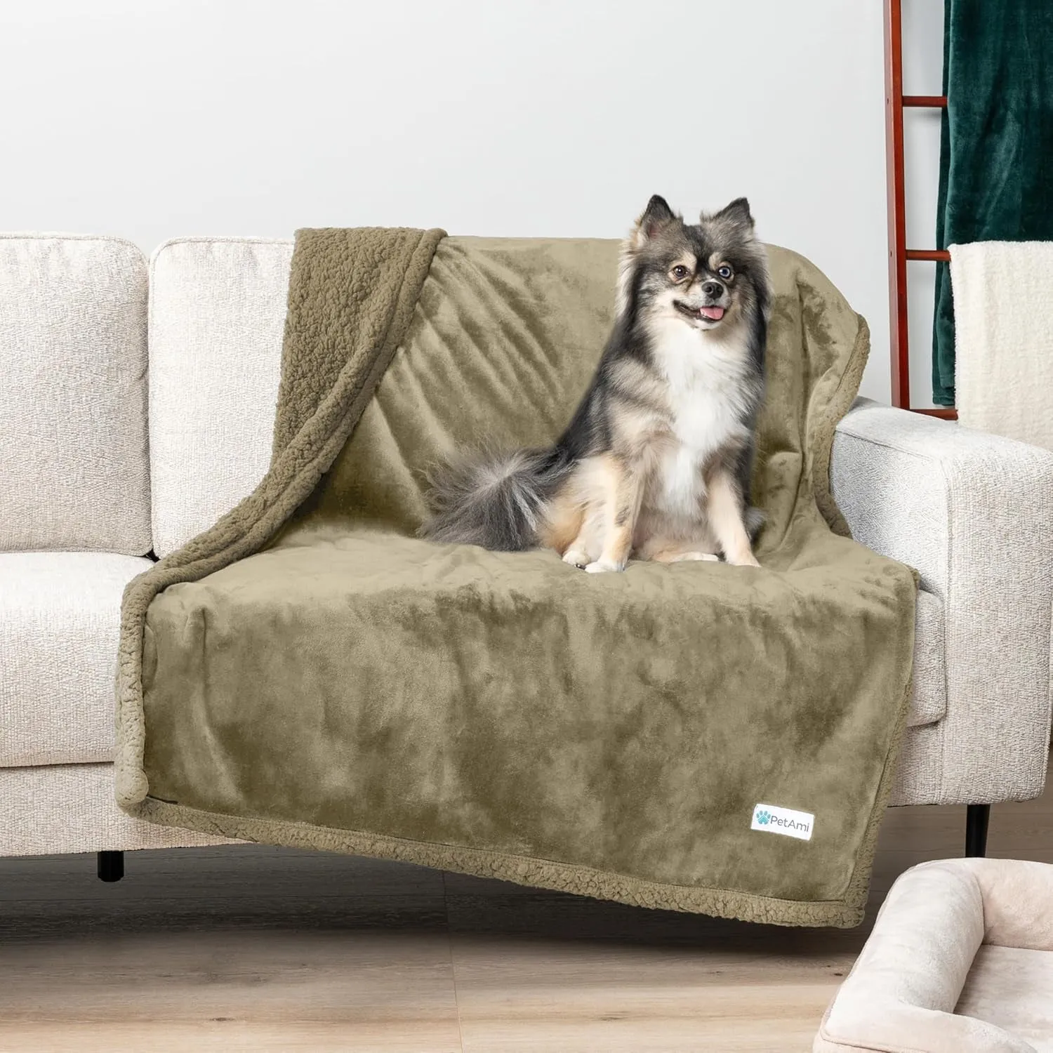 Waterproof Dog Blanket for Bed, Couch, Sofa | Waterproof Dog Bed Cover for Large Dogs, Puppies | Sherpa Fleece Pet Blanket Furniture Protector | Reversible Microfiber